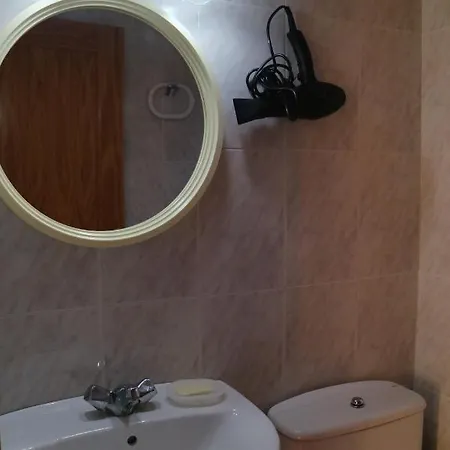 Spectacular With Swimmingpool In Tatil Evi Cala Blanca (Menorca)