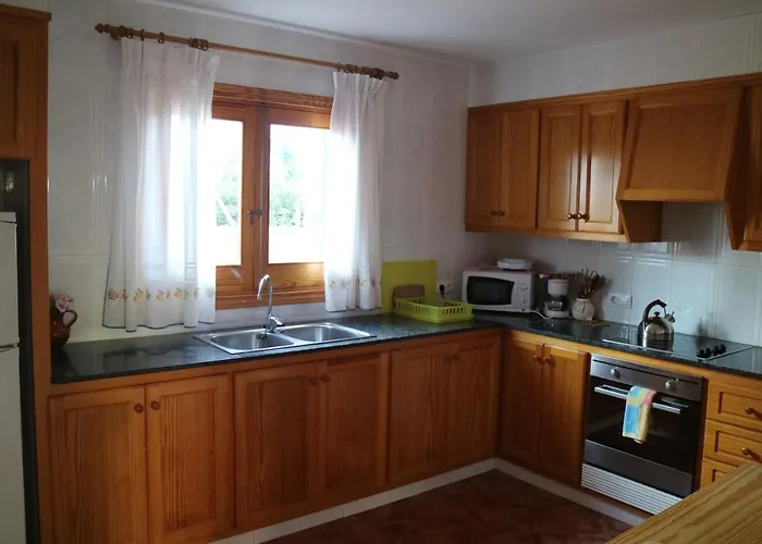 Spectacular With Swimmingpool In Dom wakacyjny *