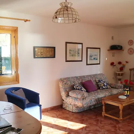 Spectacular With Swimmingpool In Ferienhaus Cala Blanca (Menorca)